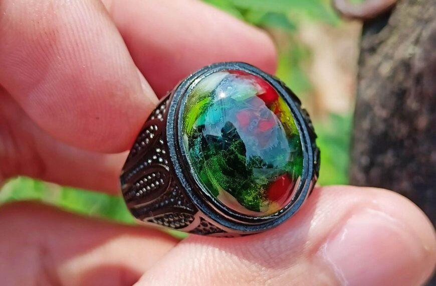 Batu Akik Pancawarna: Batu Ikonik Garut dengan Kombinasi Warna Alami yang Menjadi Ciri Khas Kolektor