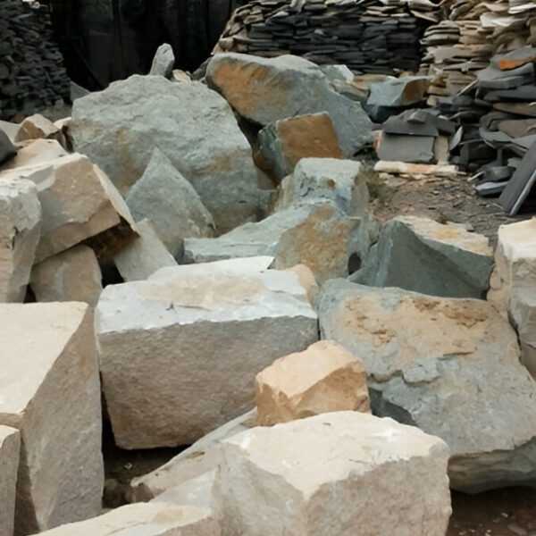 Batu Alam Paras Jogja: Batu Kapur Lembut dengan Tampilan Natural yang Khas