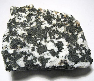 Batu Diorit Indonesia: Batu Alam Kuat yang Sering Terlewatkan